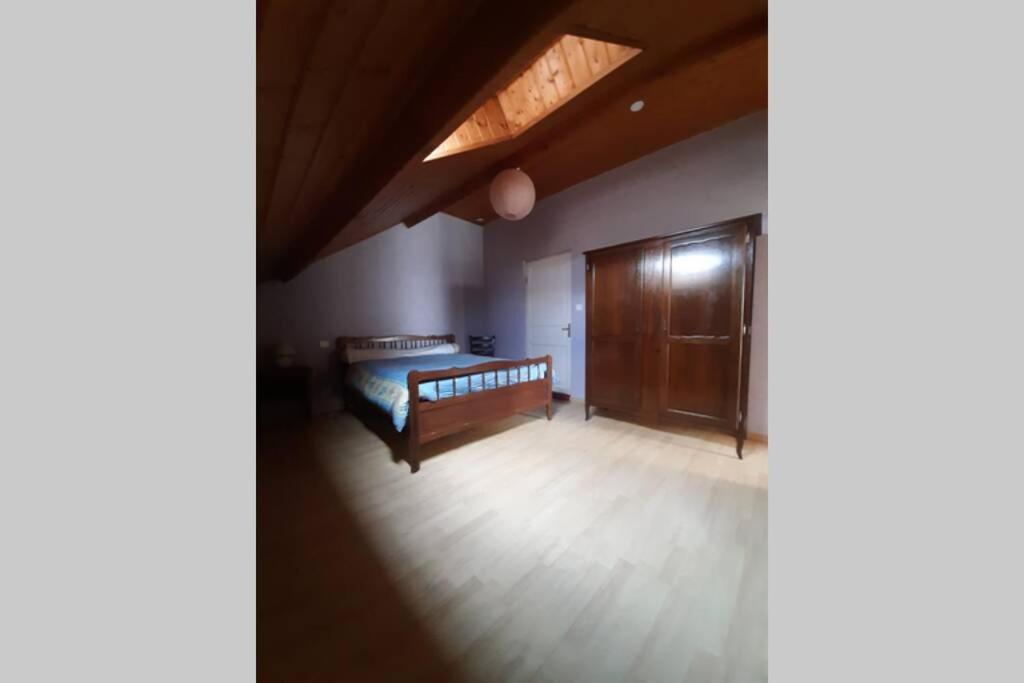 Appartement Calme En Pleine Campagne Malaussanne 外观 照片